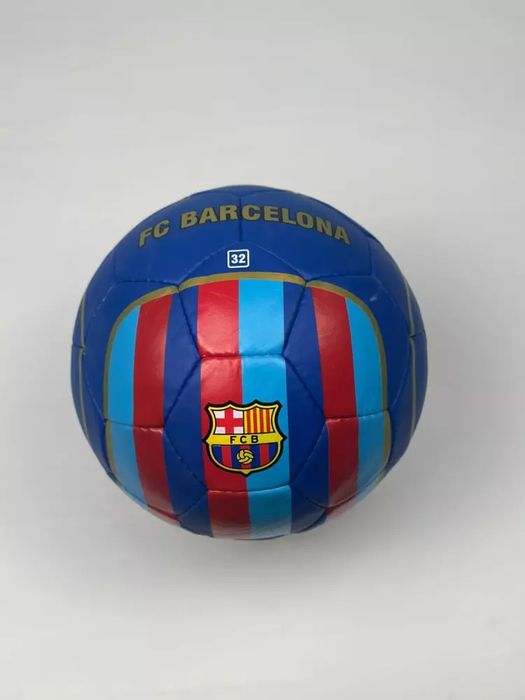 Maxsus jamoaviy logotipli futbol to'pi-bu to'pning yuzasiga o'zingizni