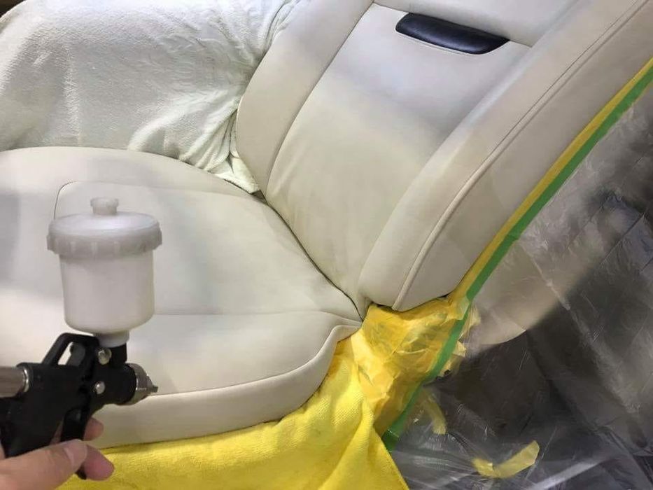 VOPSIRE PIELE NATURALA,Scaune,Vopsit vopsea volan,bej,negru