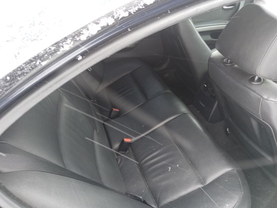 BMW E90 320 дизел 177 коня на части