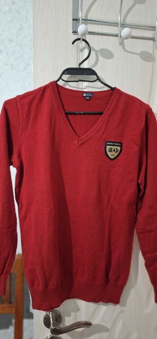 Униформа от Дорис Тенеди