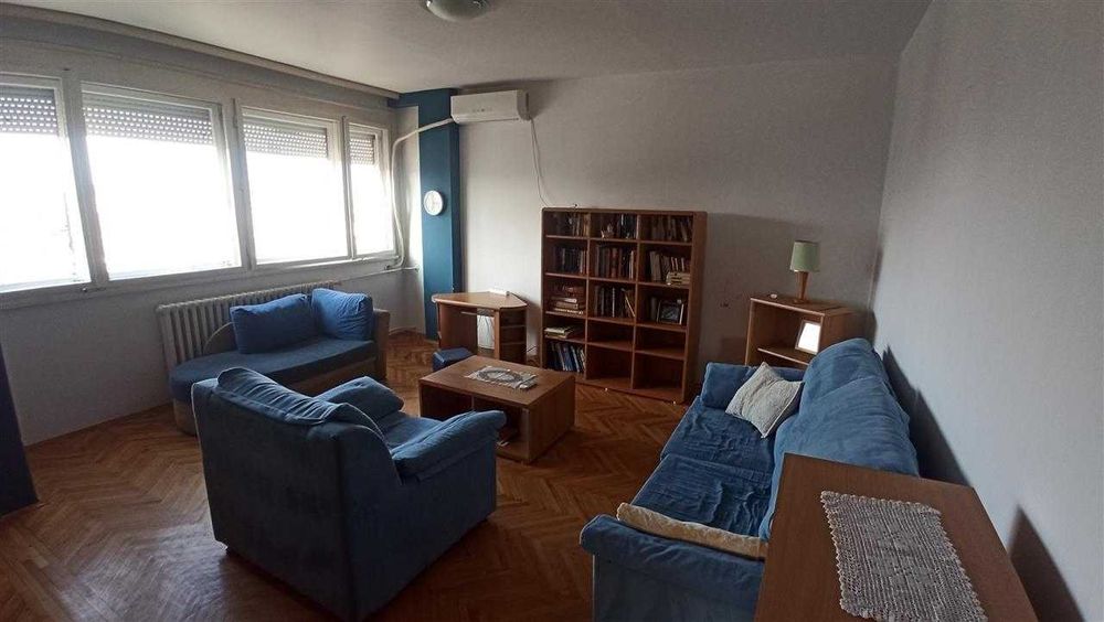 Дава се под наем Тристаен апартамент в Пловдив, Изгрев - 89 кв.м за 300.9 € - Снимка #4