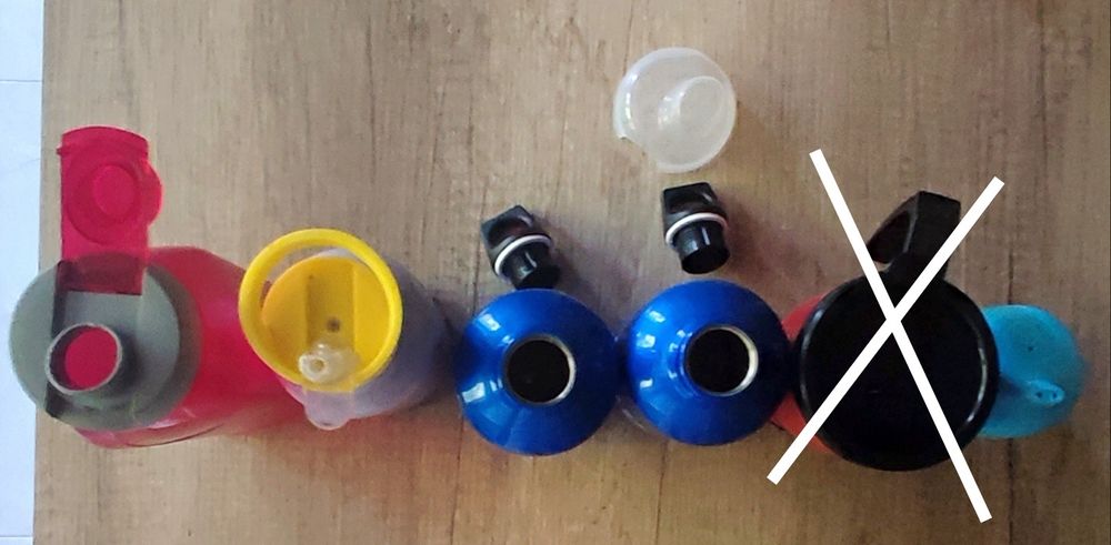 Бутилка за вода - метал, пластмаса