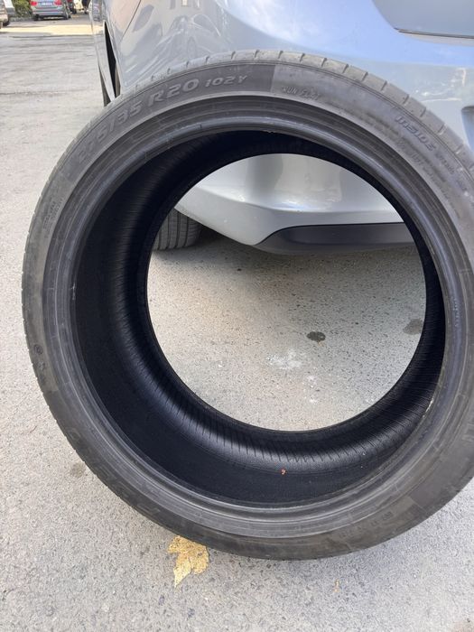 De vanzare 3 buc Pirelli P Zero PZ4 275/35 R20 102Y Run Flat cu omologare BMW  aproape noi din 2023 fabricatie