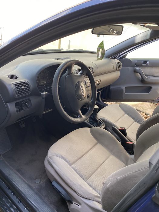 Audi A3 1.9 TDI • 2001 • 266.845 km • Manuală