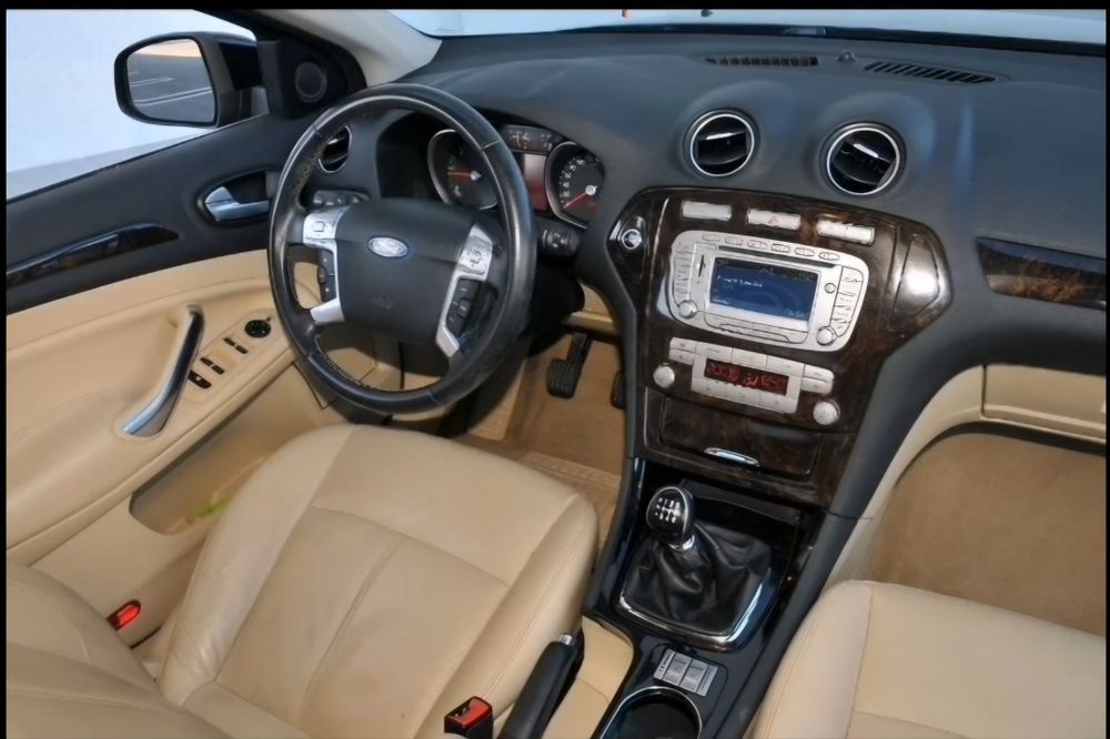 FORD Mondeo 2010 — imagine 3