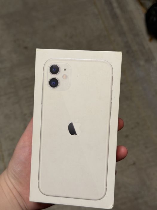 iPhone 11 белый 128гб