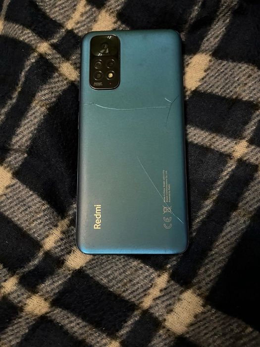 Продам телефон Режим нот 11