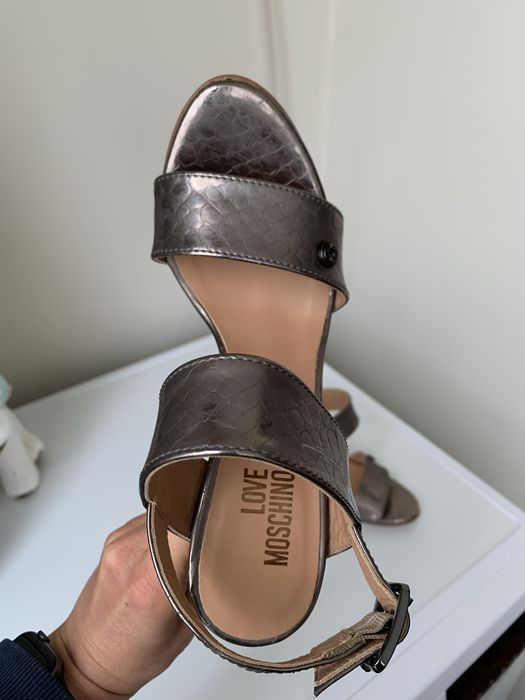 Сандали Love Moschino