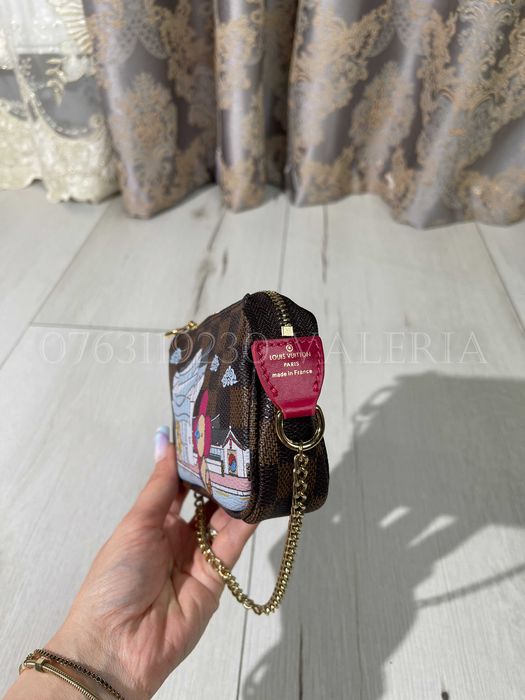 Geanta Mini Louis Vuitton - Pochette Accesoires