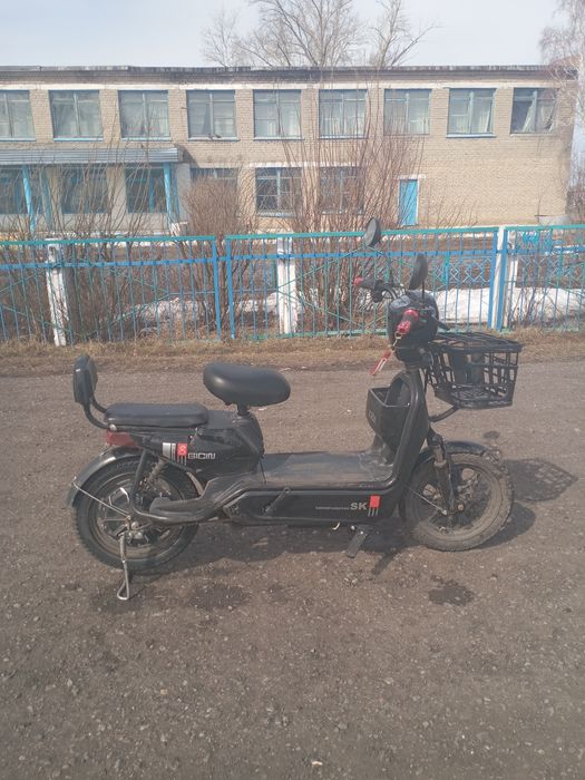 Электро скутер  продам называется sk 8 продам срочно!!