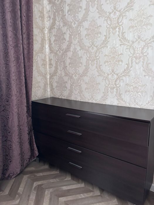 Продаётся комод, стол, рабочий стол с ящиками(детский)