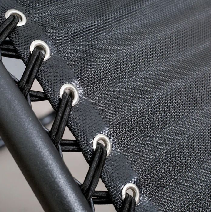 Згъваем стол с много опции за разгъване до 150 кг, с поставки за чаши