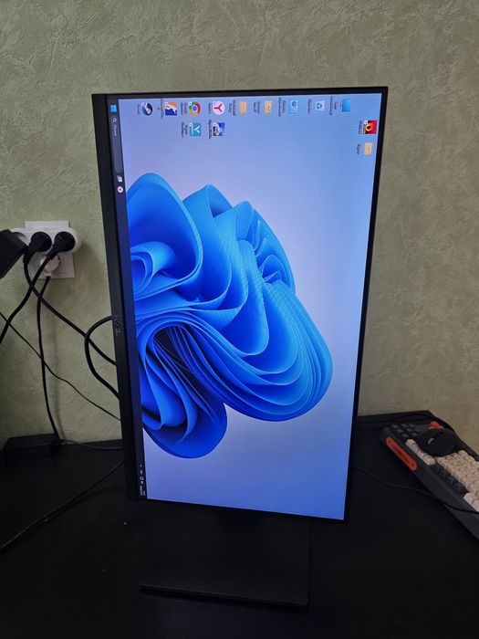 Монитор Pixel 25' PXG25FX 300hz FHD IPS в идеальном состоянии плёнка.