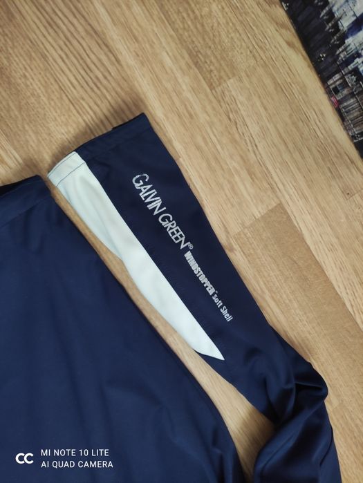 Bluza Calvin Green Windstopper Goretex,mărime M