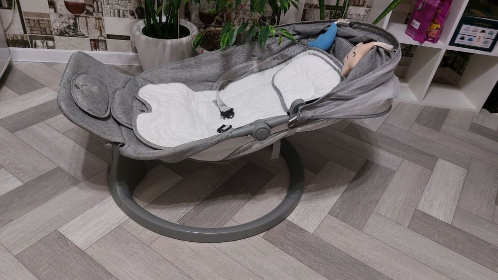 Продам люлька шезлонг маятник