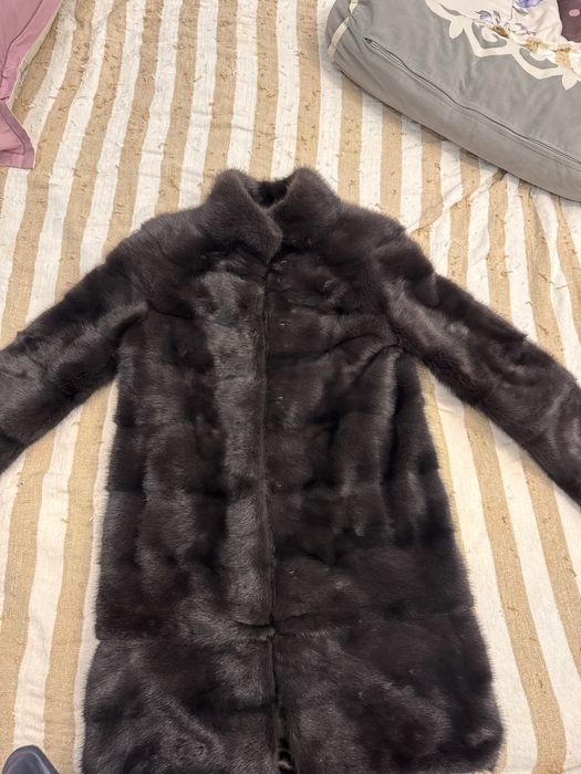 Продам женскую шубу, размер 42