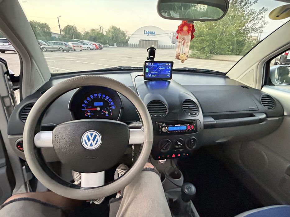 Masina New Beetle