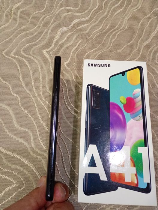 Продам Samsung galaxy A41