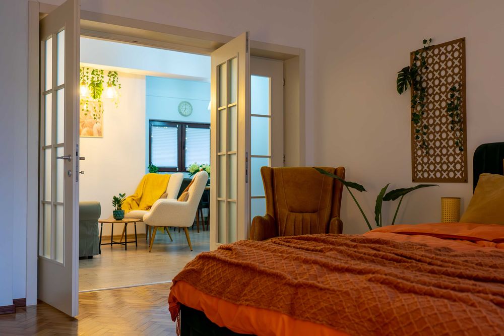 Apartament 3 camere - Central - De închiriat