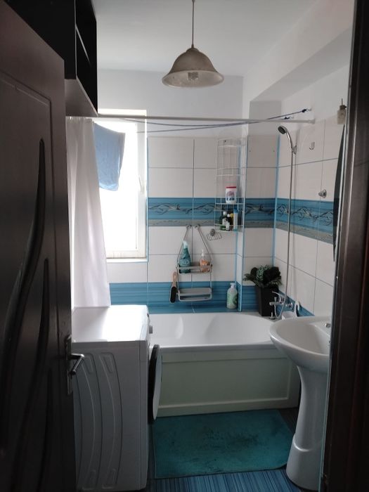 Chirie Apartament   2 camere