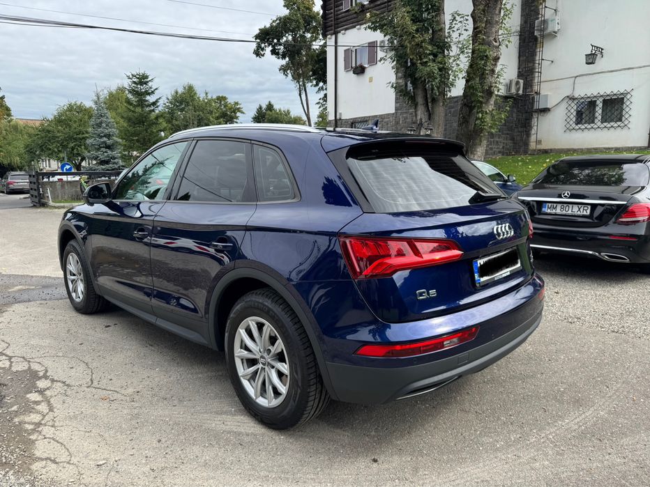 Audi Q5 2.0 Diesel 190 cp Quattro
