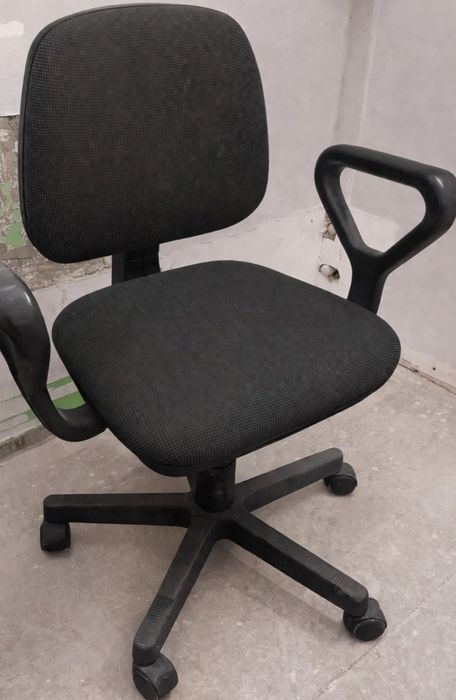 Маникюрный стол, кресло