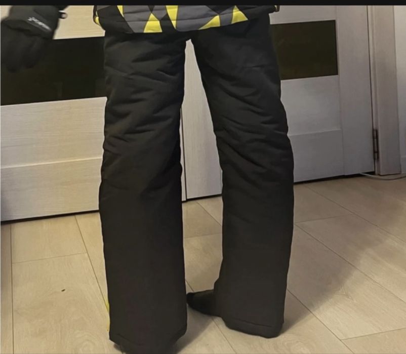pantaloni ski zapada copii 4-5 ani NOU