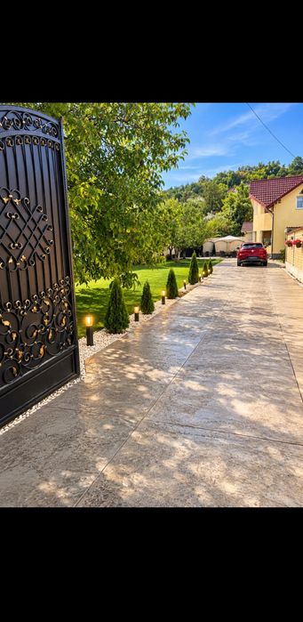 Închiriez casă 50 mp cu ziua