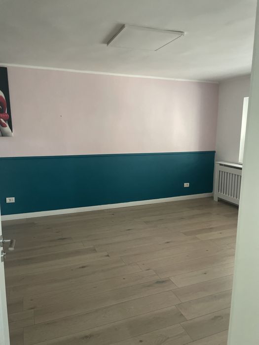 Spatiu birou de inchriat + toaleta