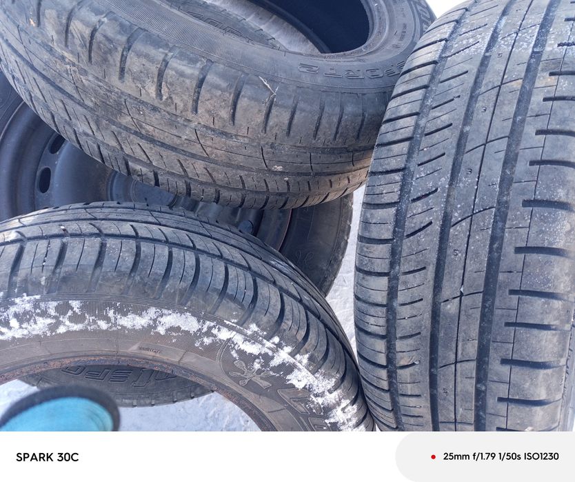 Продам комплект резины