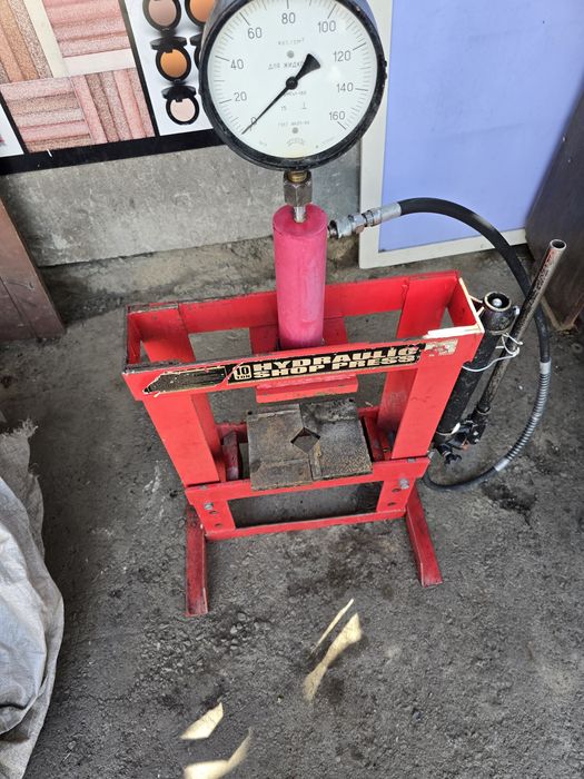 Пресс гидравлический