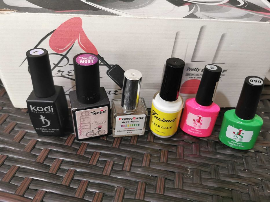 Комплект за маникюр