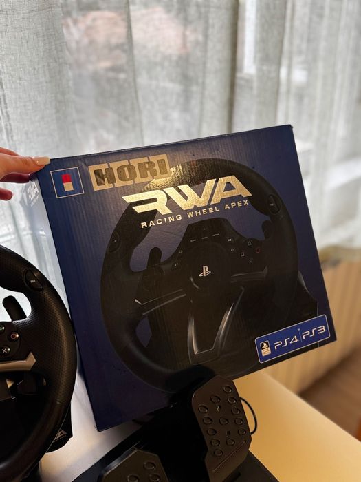 Волан с педали HORI - Apex (ps4/ps3/pc)