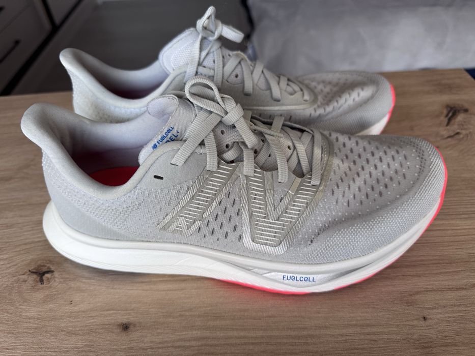 New Balance Rebel V3