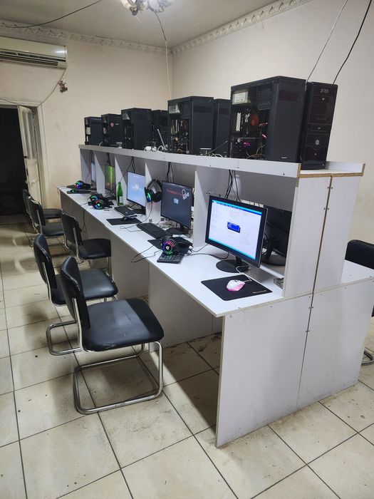Kompyuter hona 11 ta komplekt sotiladi