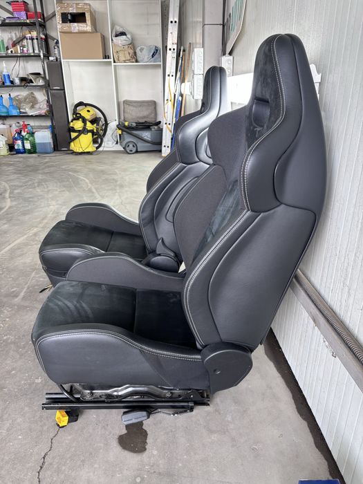 Scaune Recaro Peugeot RC / GT cu volan pe stanga si incalzire