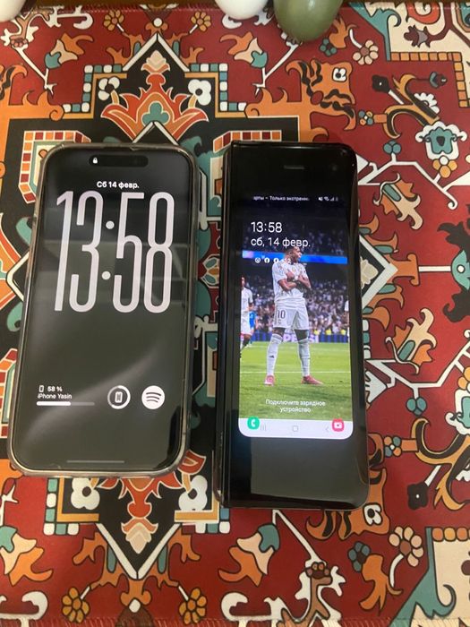 Айфон 14 про и галакси фолд