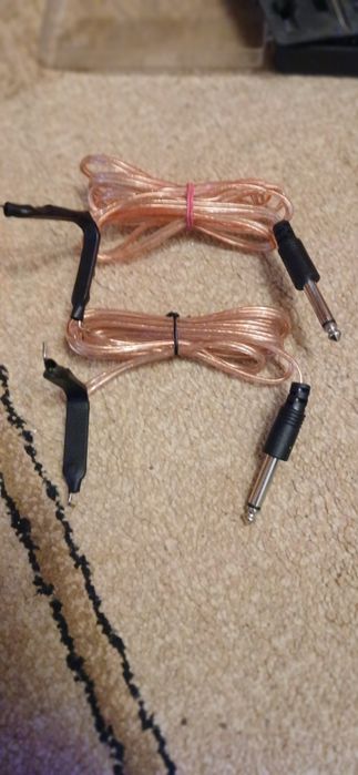 Vand accesori pentru Tatuat