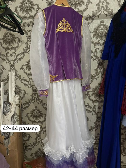 продается платье