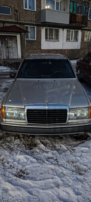 Мерседес w124 230Е