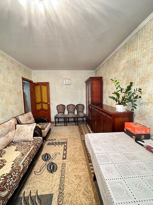 Продам 3х комнатную, 20 мкрн