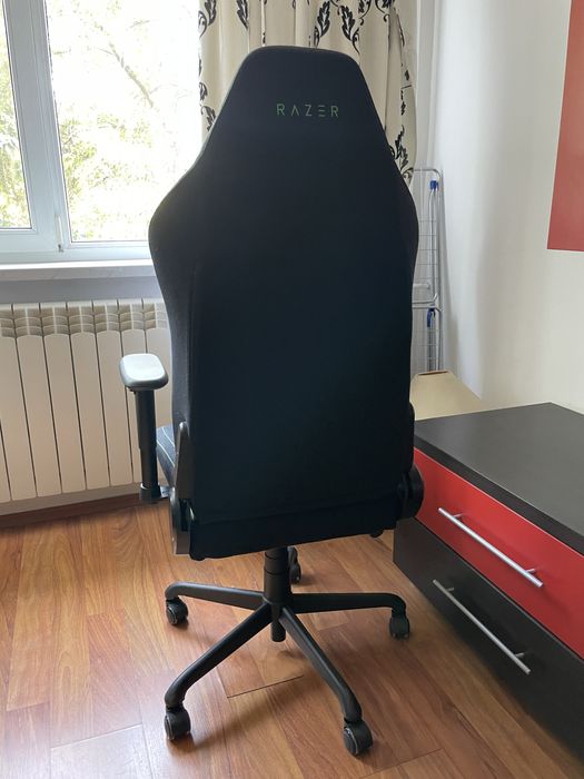 Scaun Gaming Razer iskur v2 Black