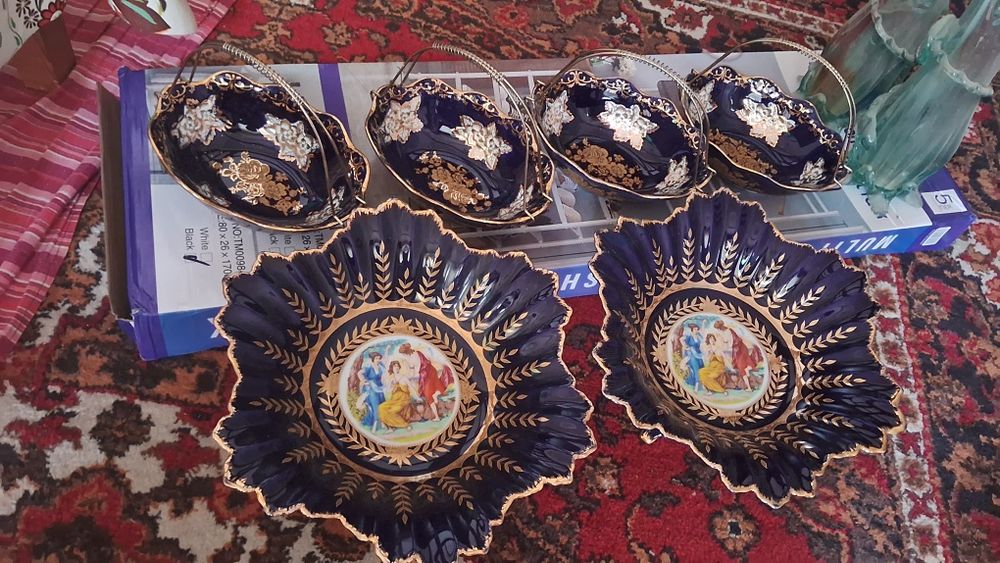 Посуда кухонная,ваза