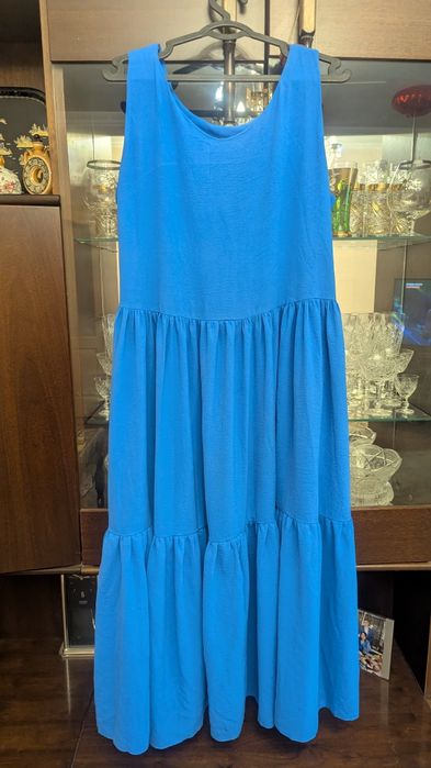 Продам очень красивый сарафан