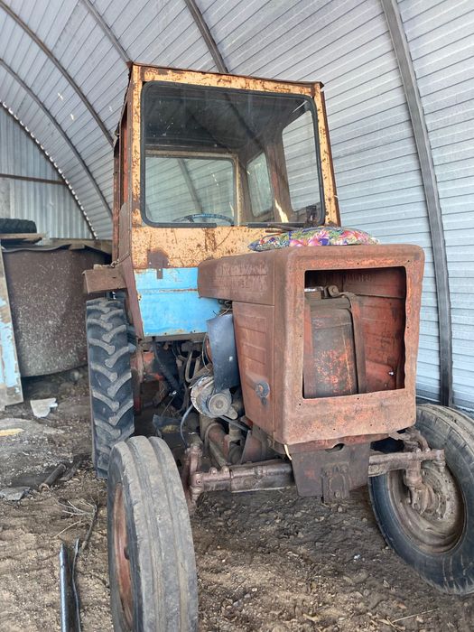 Продам трактор т-25