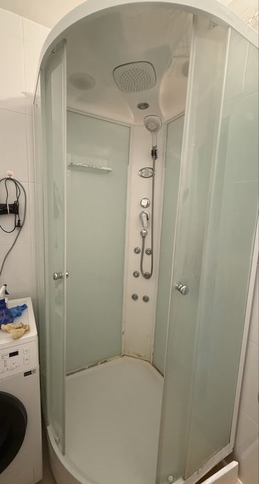 Продам душевую кабину