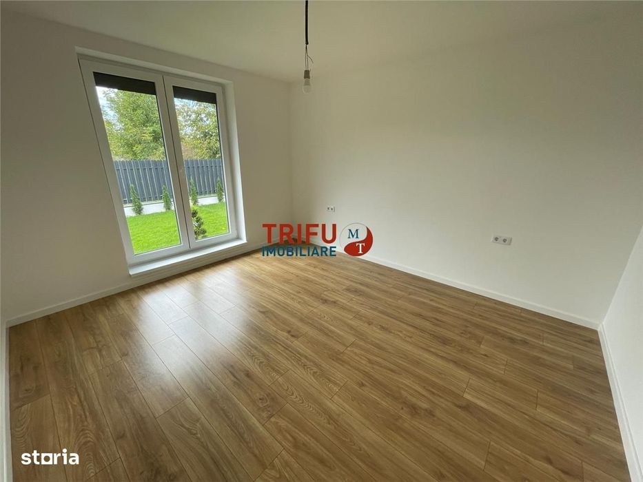 Casă pe un nivel cu garaj zona Centru