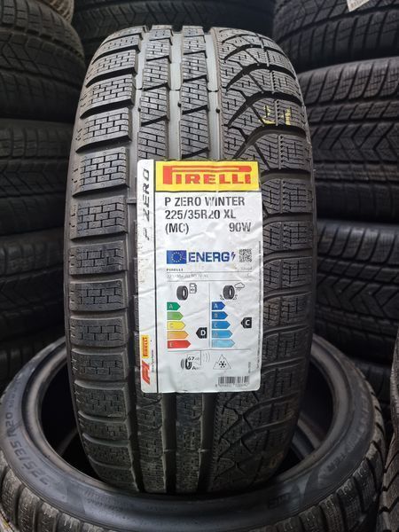 225/35/20 PIRELLI 4бр