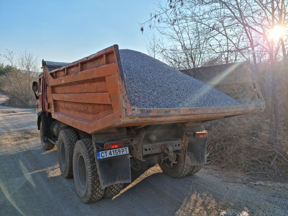 Услуги със самосвал КАМАЗ