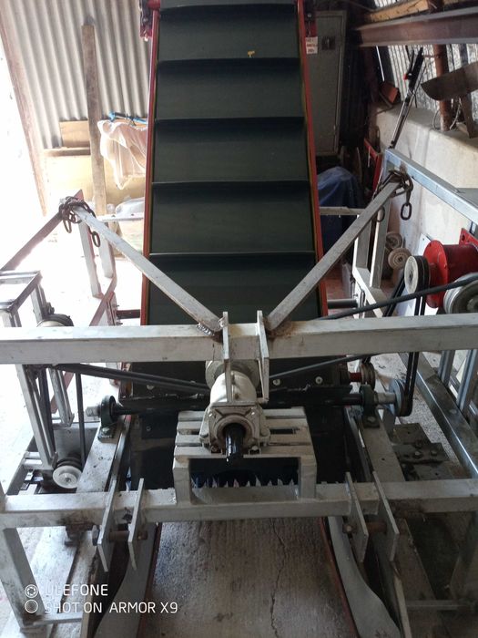 Продавам косачка за лавандула